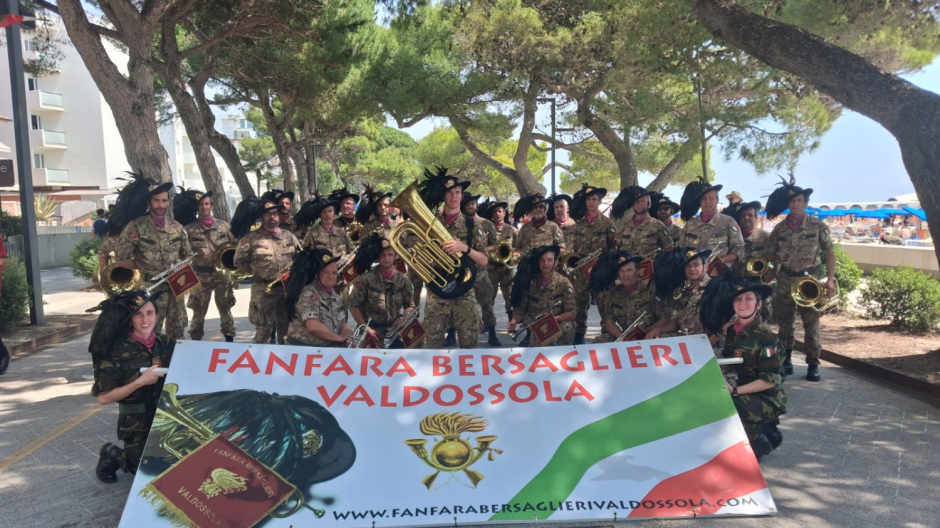 La Fanfara Bersaglieri Valdossola protagonista al Raduno nazionale di Lignano